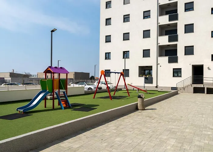 Apartment Roni + Besplatan Parking