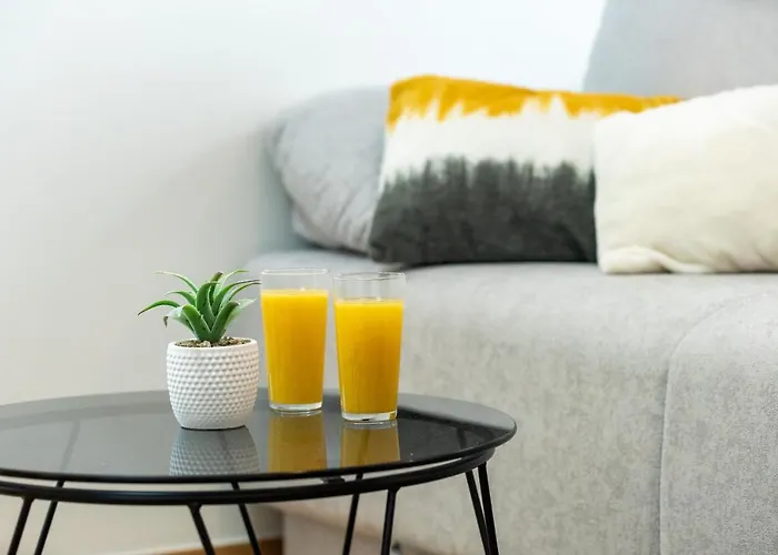 Roni + Besplatan Parking Apartment Zadar